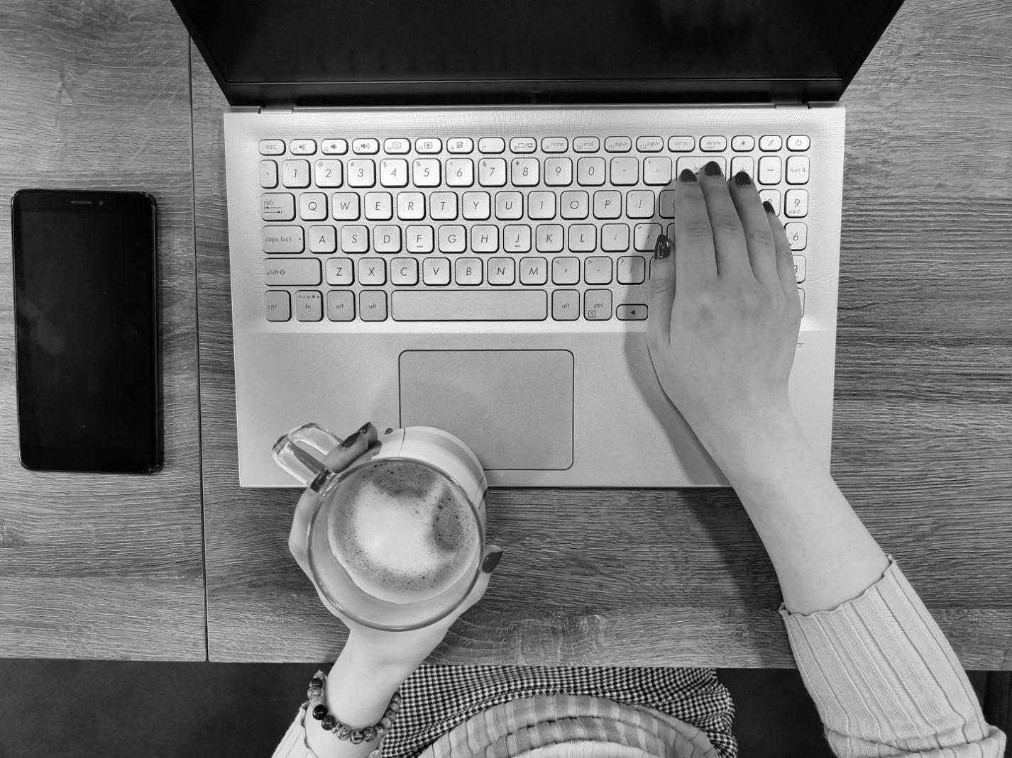 Ambiente di lavoro per design tipografico